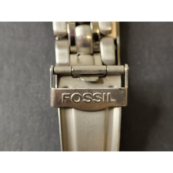 Fossil Blue AM-3203 Silver Tone Quartz Analog Men's Watch Sz. 7" New Battery - Picture 10 of 10